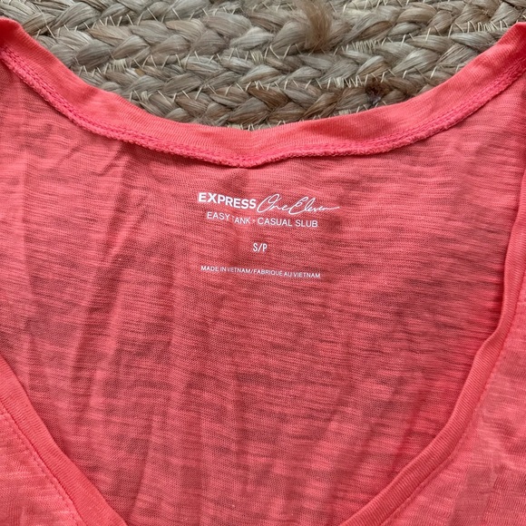 EXPRESS TOP - Picture 2 of 2